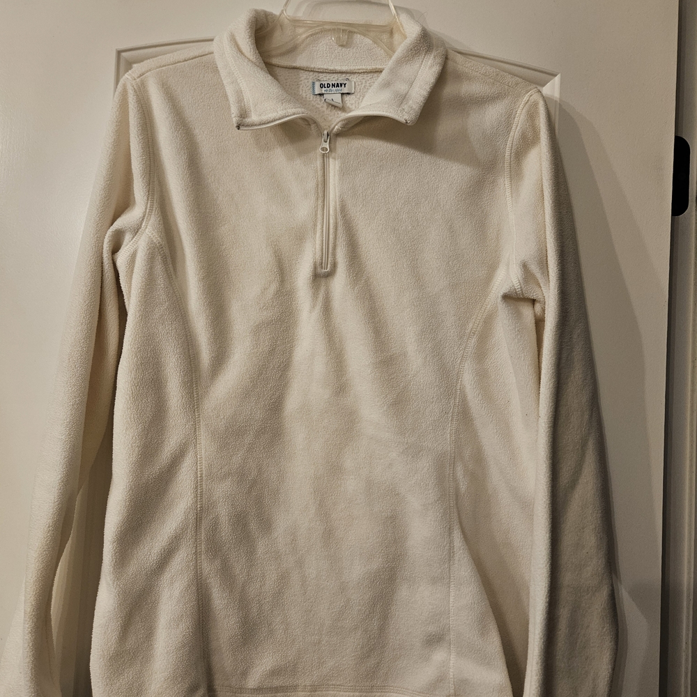 Old Navy Cream Pullover